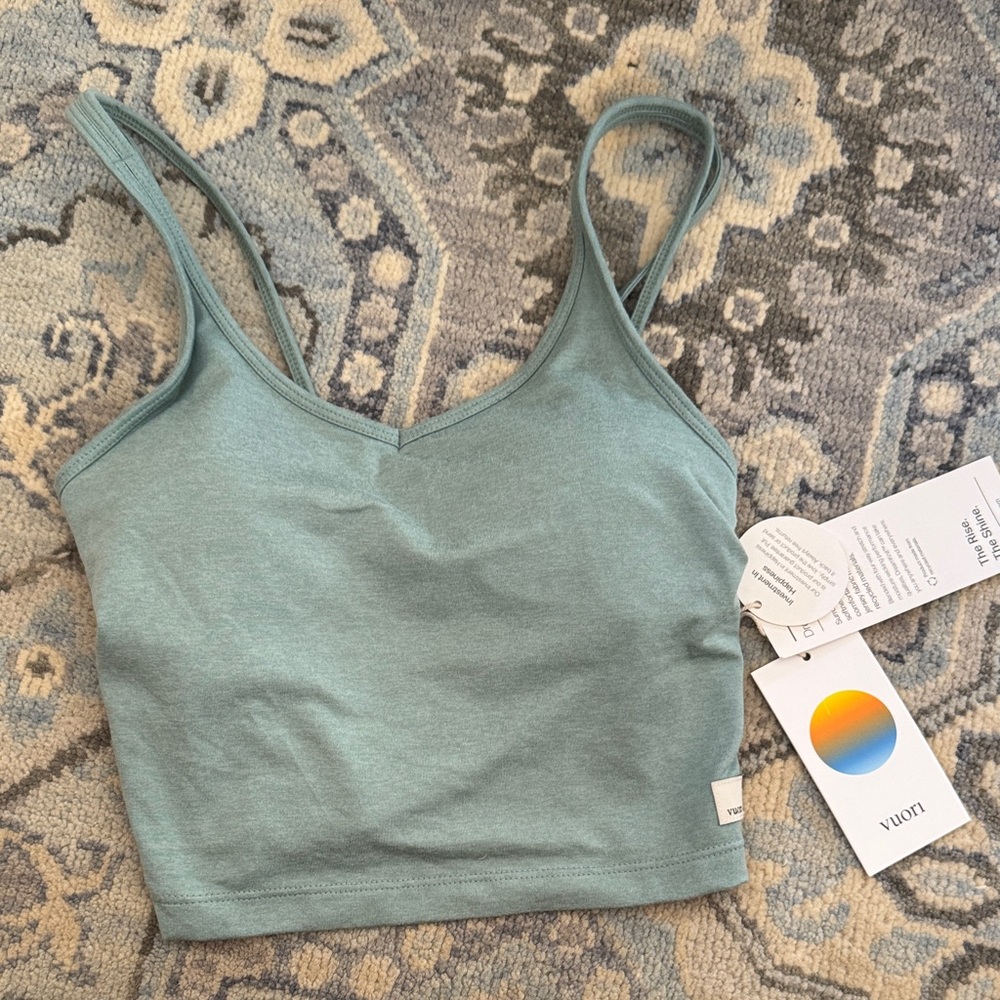Vuori Seafoam Green Cropped Tank